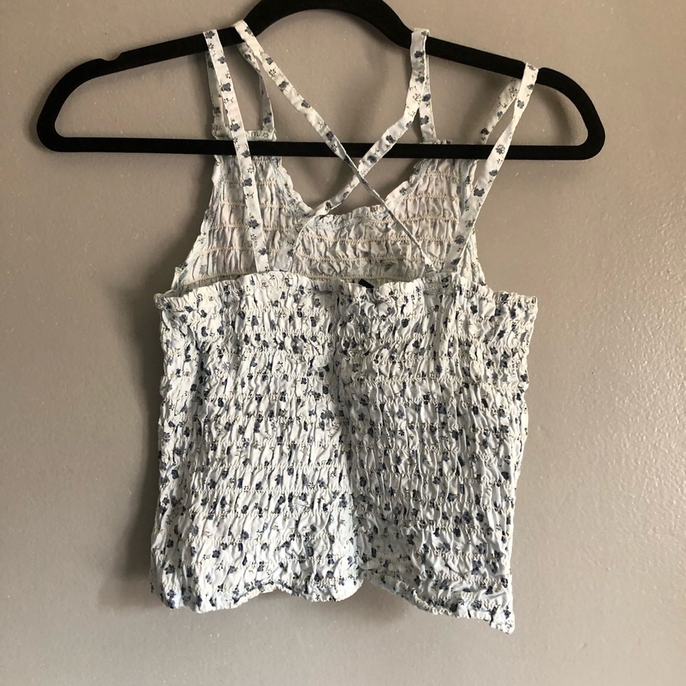 Vintage Blue Smocked Sleeveless cropped Tank Top - Picture 4 of 8